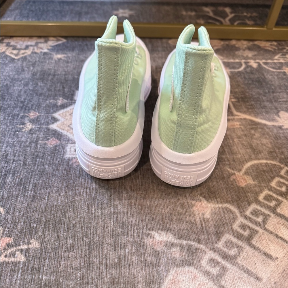 Brand new Converse Women's High-Top with soft platform Sneakers - pistachio - Picture 4 of 6